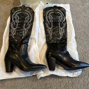 Women’s Black Heeled Cowboy Boots